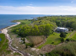 32 Ocean Dr, Mattapoisett, MA 02739