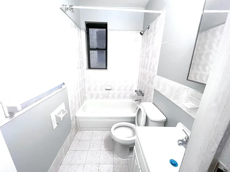 66 Tuers Ave #1D — Photo 10
