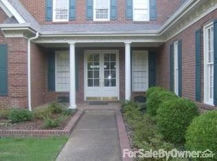 9371 Grove Park Cv, Germantown, TN 38139