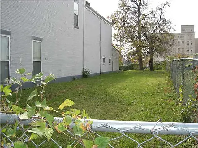 1700 Magazine St #1 — Photo 6