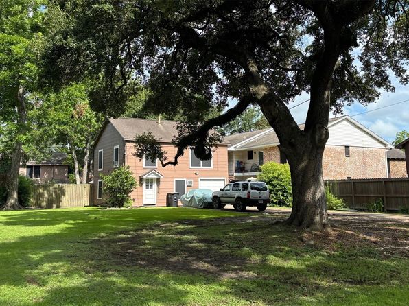 310 S Taylor St #B, Alvin, TX 77511