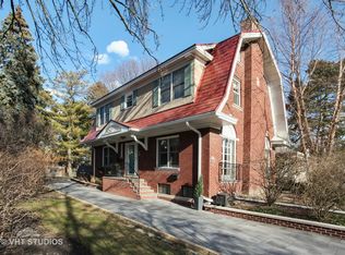 718 Sheridan Rd, Wilmette, IL 60091