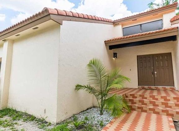 2nd image of 6645 NW 181st Ln #6645