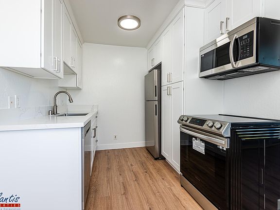 4th image of 1740 Whitwood Ln APT 3