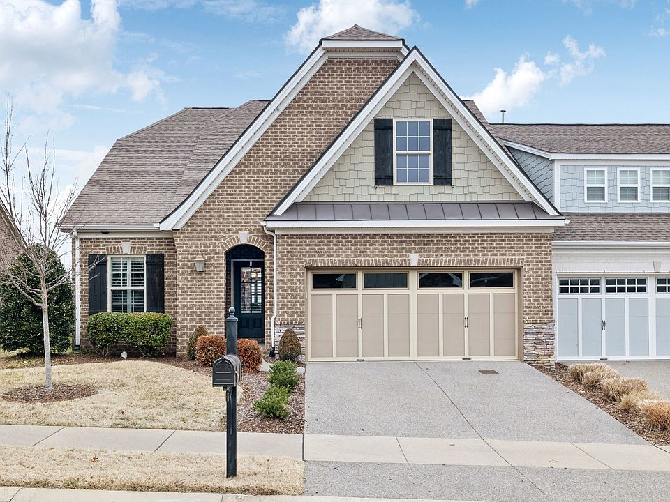 1st image of 111 Dayflower Dr