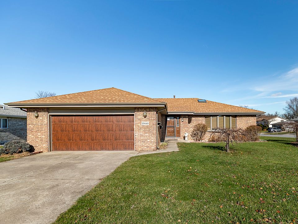 1st image of 12680 Rosewood Ct