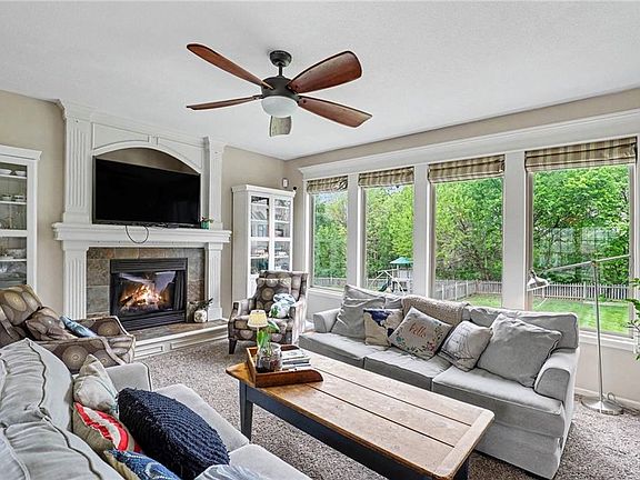 4th image of 1606 Curtis Dr