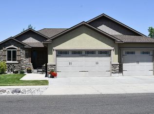 784 Dell Rd, Chubbuck, ID 83202