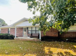7 Fontaine Dr, Clarksville, AR 72830