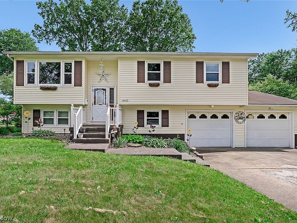 1st image of 4633 Barrington Dr
