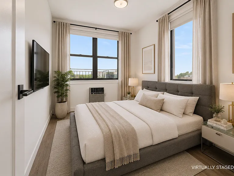 308 Eldert St #4R — Photo 4