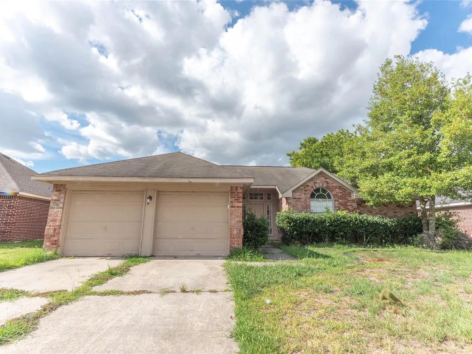 3 bed, 2.0 bath, 1442 sqft, $1,800 — Photo 1