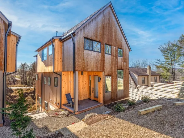 171 Houston Cir, Asheville, NC 28801