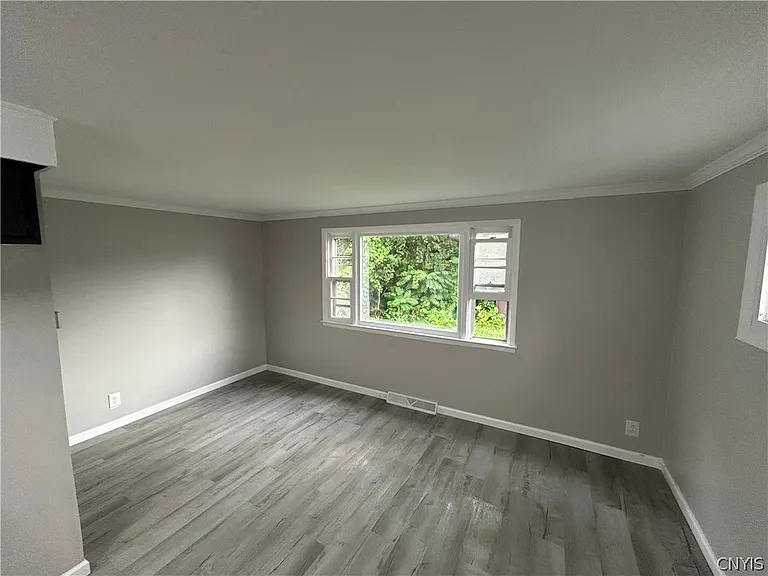 273 N Collingwood Ave — Photo 8