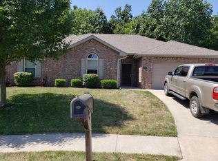 1815 N Mountainash Ct, Columbia, MO 65202