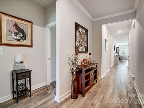 5th image of 9179 Myrna Dr #25