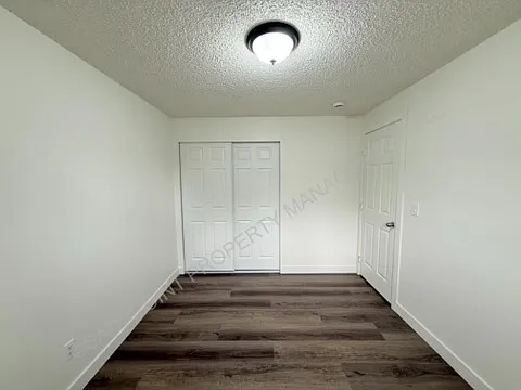 1315 Hickory St #9 — Photo 22