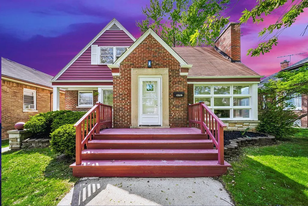 12616 Ann St photo 1