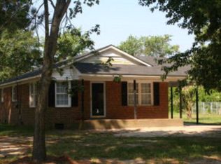 400 Ridgewood Rd, Tarboro, NC 27886