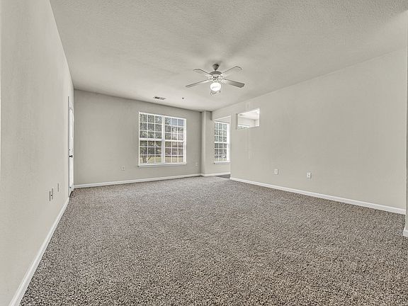 3rd image of 13300 Enclave Dr #101-10