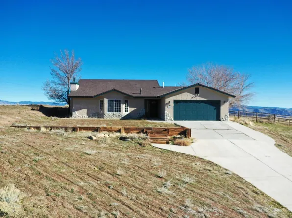 26801 Cabriolet Ct, Tehachapi, CA 93561