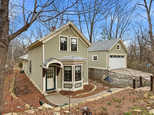 410 Linden St W, Stillwater, MN 55082