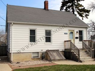 1010 45th St, Kenosha, WI 53140