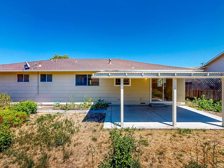 1925 Leafgreen Dr — Photo 47