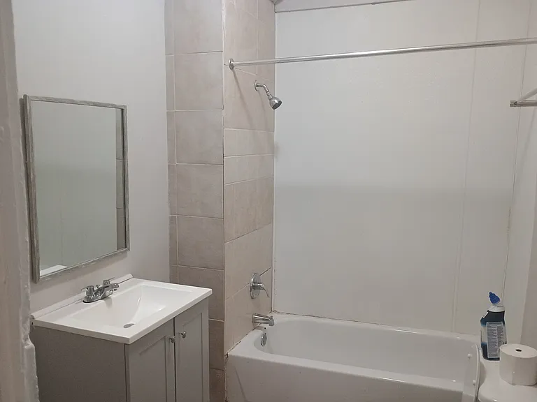 27 Ivy St — Photo 20