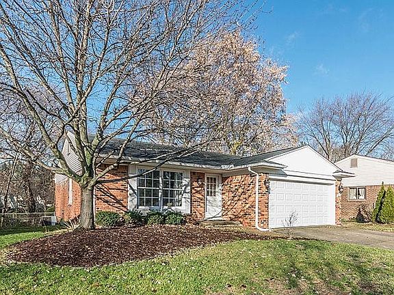 2nd image of 9013 Hackberry Ave