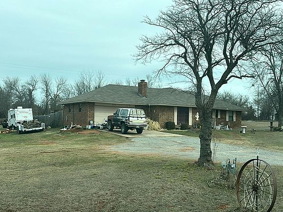 3rd image of 2368 County Road 1205