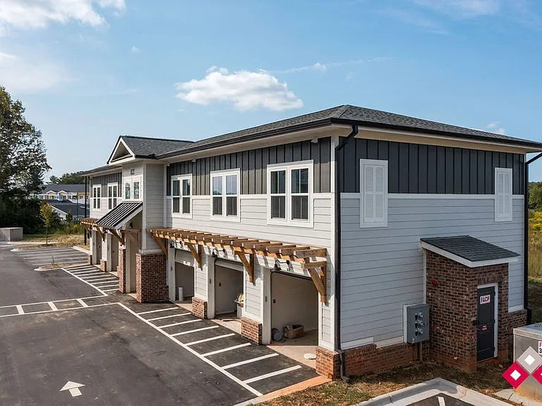 The Summit Hendersonville — Photo 43
