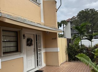 5449 W 26th Ave, Hialeah, FL 33016