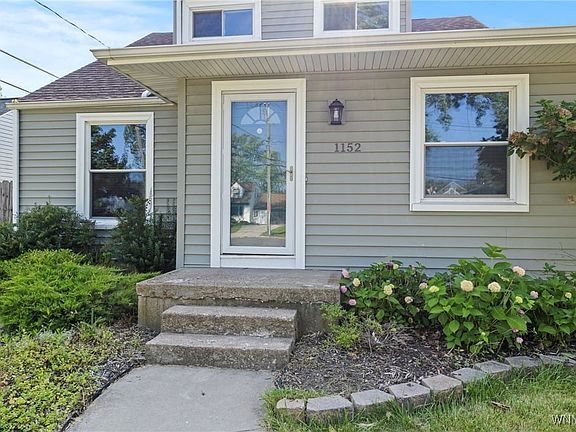 3rd image of 1152 Parkhurst Blvd