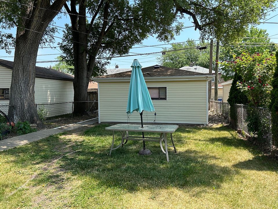 2nd image of 3617 S 58th Ct