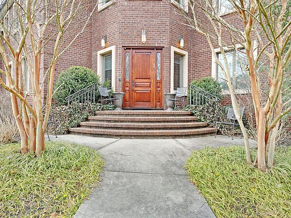 4th image of 103 Reagan Ct