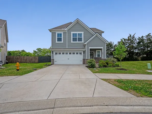 1003 Baltusrol Ln, Lebanon, TN 37087