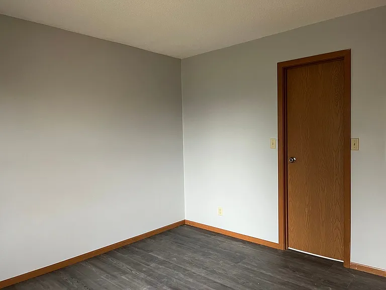 1626 Pinewood Ln #4 — Photo 11