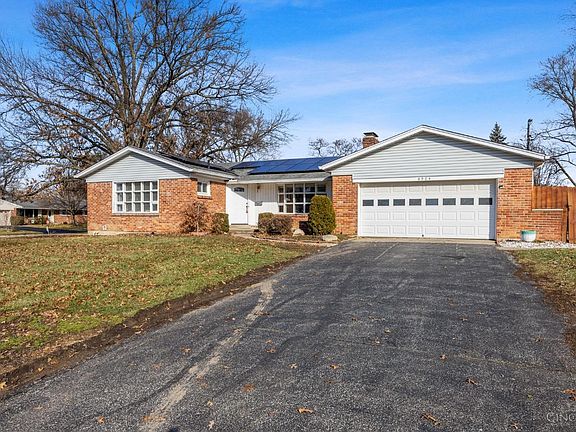 3rd image of 8904 Cavalier Dr