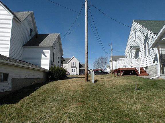 4th image of 110 Prospect Street