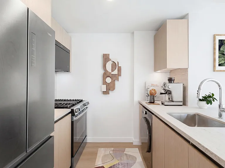 260 W 54th St #41A — Photo 7