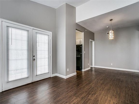 3rd image of 1654 Ascension Bluff Dr APT 241