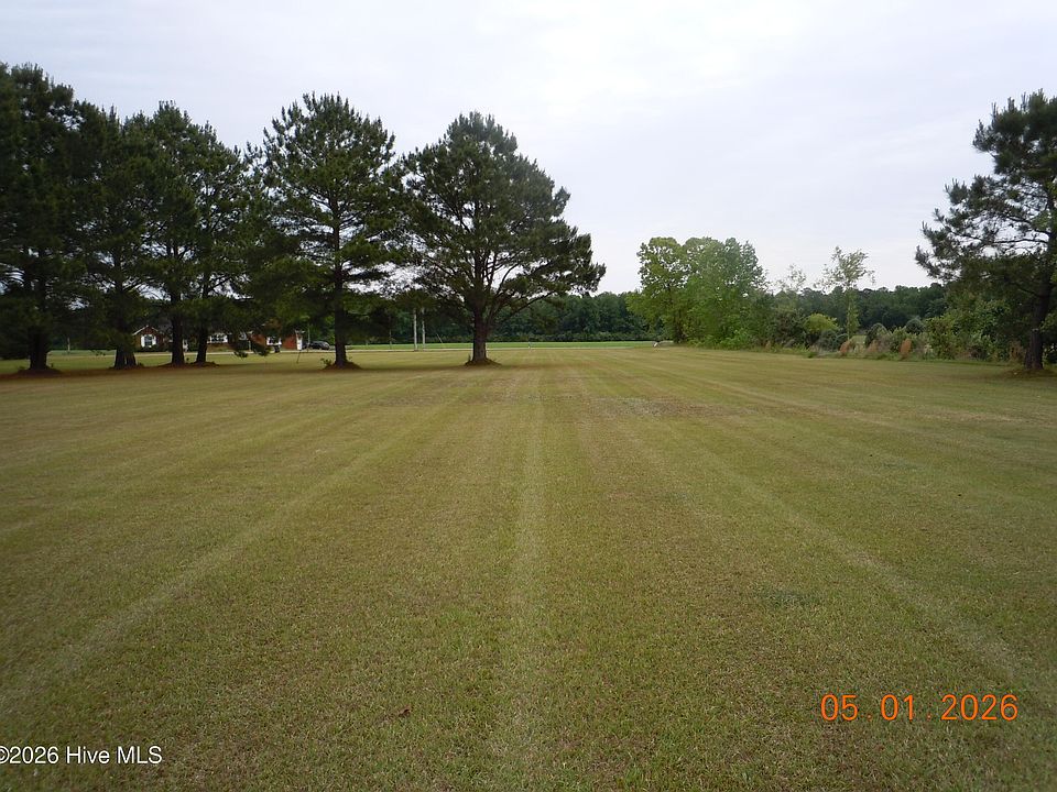 1st image of 156 Colonial Drive