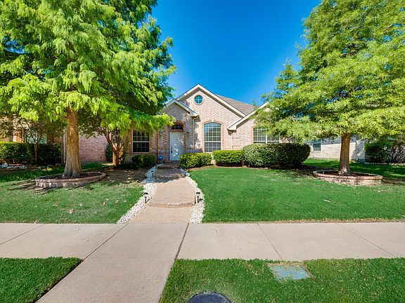 2nd image of 12273 Hawk Creek Dr