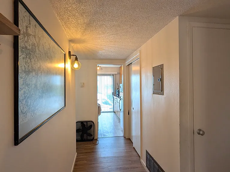 1810 Bonita Ave #B — Photo 11