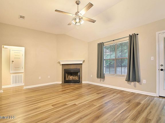 5th image of 14957 Audubon Lake Blvd