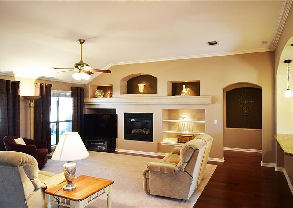 1st image of 10808 Glendale Dr