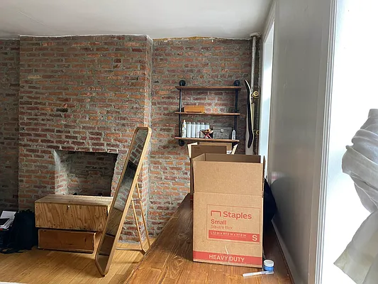 Rented by Delmark Realty LLC | media 20