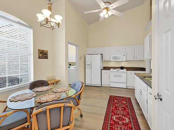 3rd image of 28 Opera Ct. #The Tradition