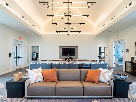 Clubhouse available for Private Parties!